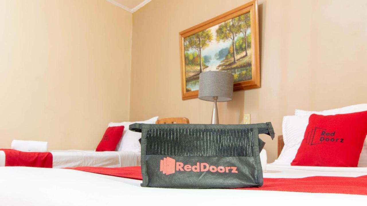 Reddoorz @ Downtown Tacloban Exterior foto