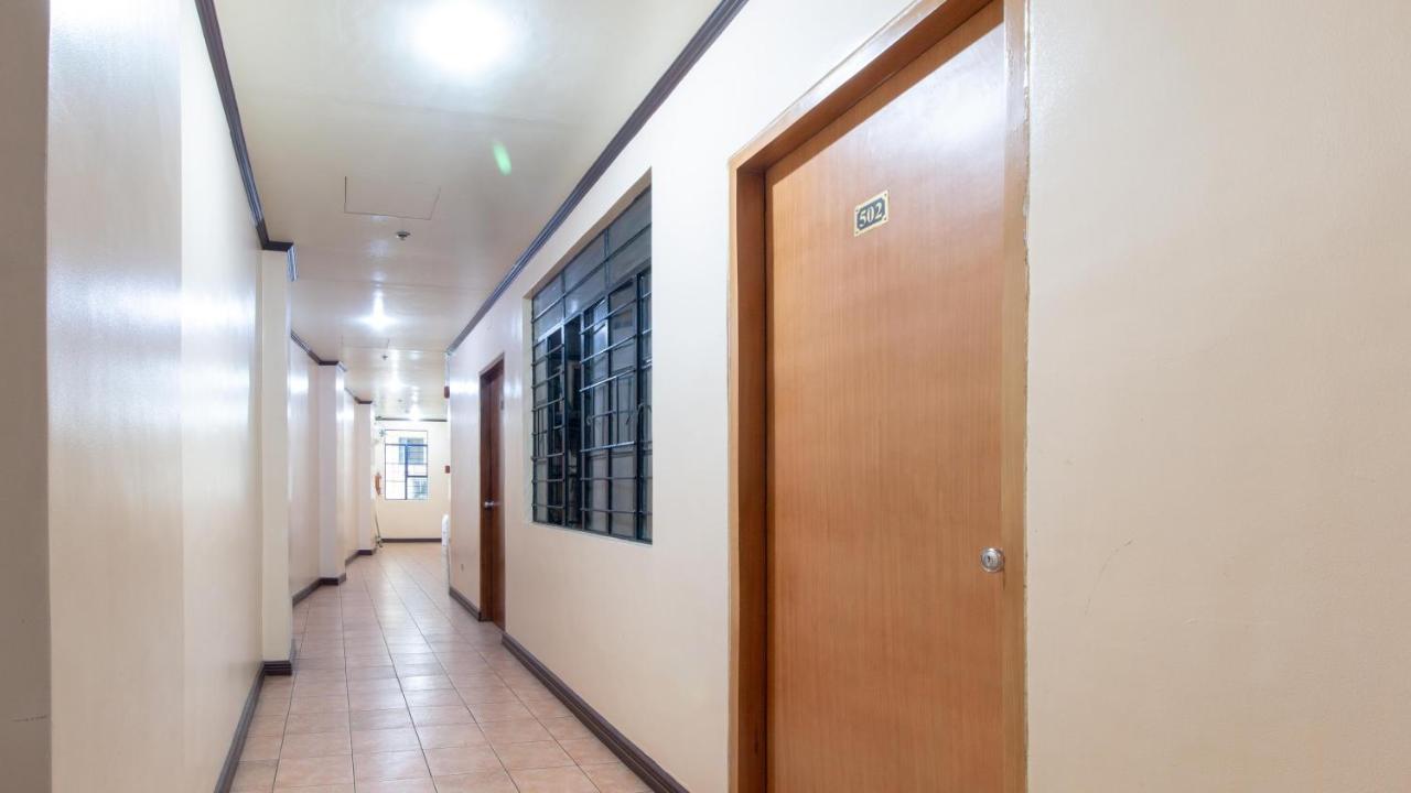 Reddoorz @ Downtown Tacloban Exterior foto