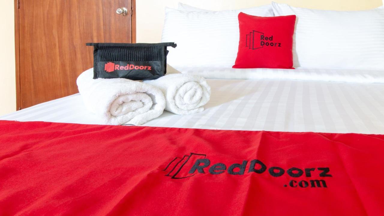 Reddoorz @ Downtown Tacloban Exterior foto